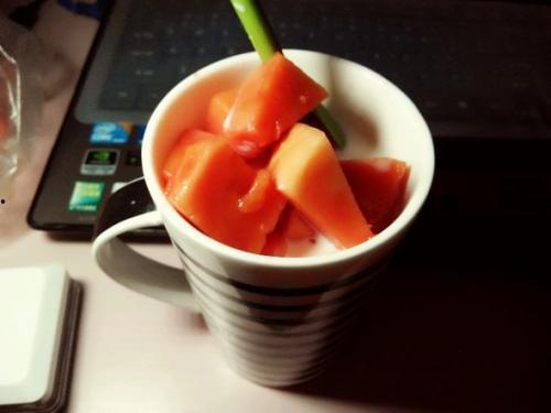 牛奶喝了可以吃瓜吗,健康搭配的饮食小贴士